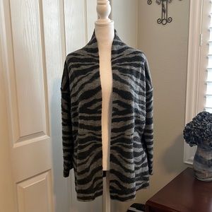 Lucky Brand Women's Black and Grey Zebra Print Open Front Cardigan Jacket Coat